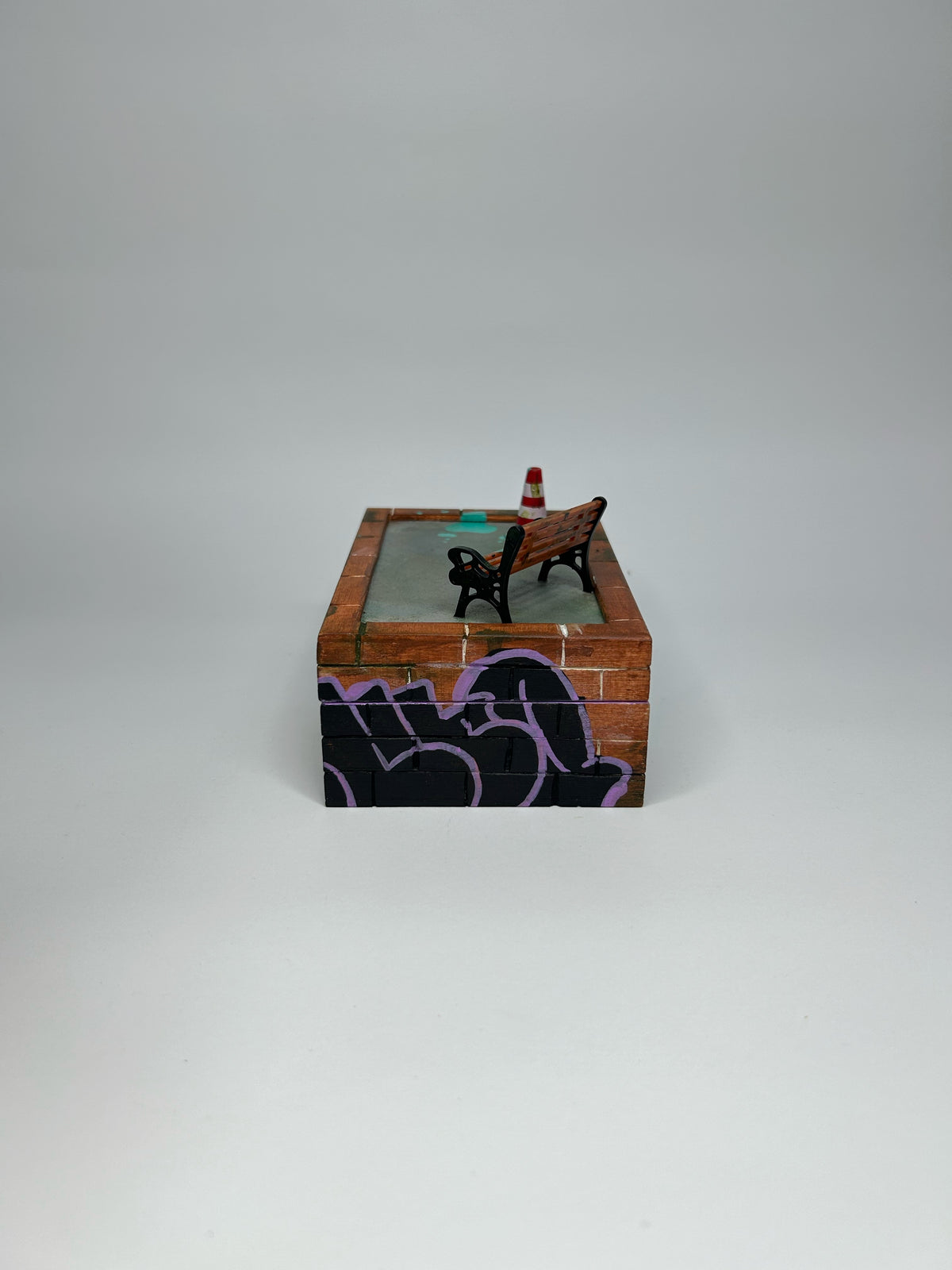 Brick Box - 1/3