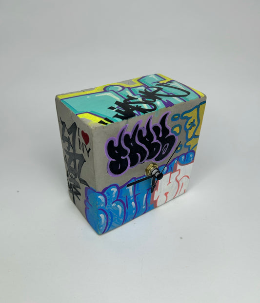 Graffiti Clock - 2/2